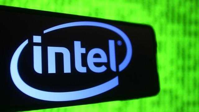 Intel تطرح أقوى معالجاتها للكمبيوتر Core i9-12900KS.. سعر ومواصفات