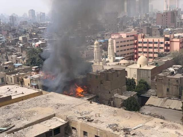 حريق مخزن خردة