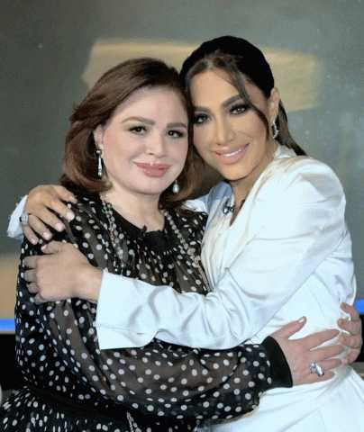 الليلة.. إلهام شاهين ضيفة بسمة وهبة في أولى حلقات «العرافة»