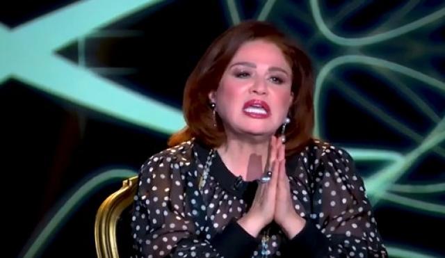 إلهام شاهين: مينفعش نربط كل حاجة بالدين «فيديو»