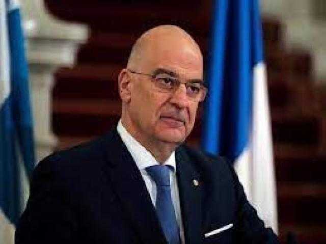 وزير الخارجية اليوناني يقود بعثة مساعدات إنسانية الي أوديسا