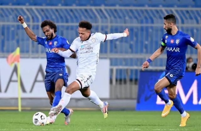 مباراة الهلال والشباب