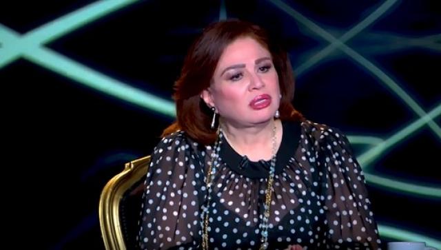 إلهام شاهين: مش ممكن أقدم برنامج ديني.. وموافقة ألبس بدلة رقص