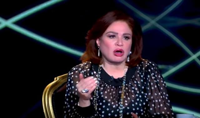 إلهام شاهين: فاتن حمامة كانت بتتباس في أفلام من إخراج زوجها