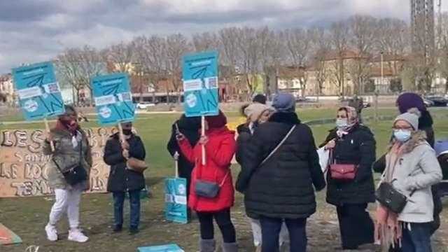 مهاجرون من إفريقيا يحتجون في بلجيكا ويطالبون بمعاملتهم كمغادري أوكرانيا