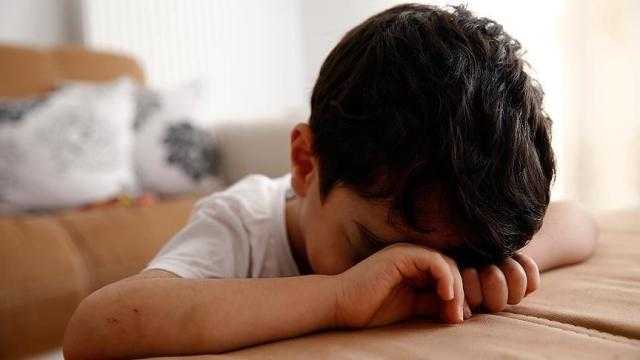 حبس وغرامة.. تعرف على عقوبة استغلال الأطفال جنسيا