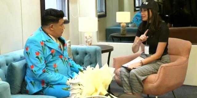 رامز جلال ساخرًا من إطلالة حمو بيكا: ”الراعي الرسمي لنبات الفجل”