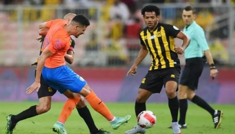 بث مباشر.. مباراة الاتحاد والباطن في الدوري السعودي