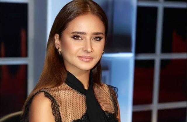 نيللي كريم تكشف سر تخوفها من «فاتن أمل حربي»