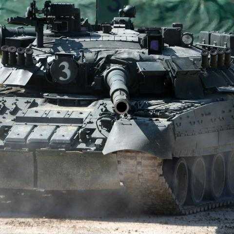 الحرب الروسية الأوكرانية.. التشيك تورد دبابات «تي 72» إلى أوكرانيا