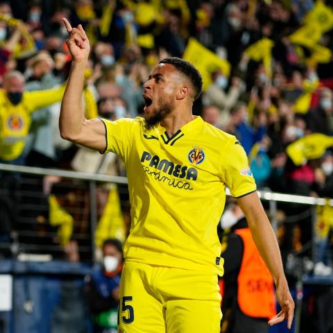 أرنوت جروينفيلد لاعب فياريال
