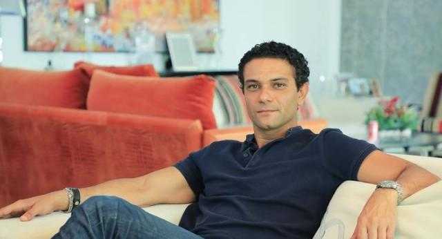 آسر ياسين يدخل في معسكر مغلق من أجل «سوتس».. تفاصيل