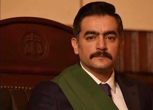 هاني سلامة لجمهوره: «سعيد بردود أفعالكم على ملف سري»