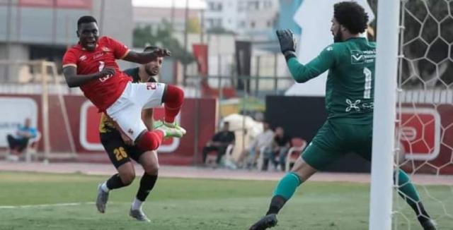 ميكيسوني لاعب الأهلي