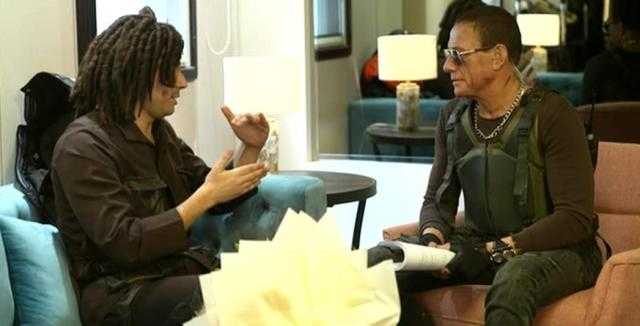 «أندر دوش».. رامز جلال يسخر من لغة محمد أنور الإنجليزية