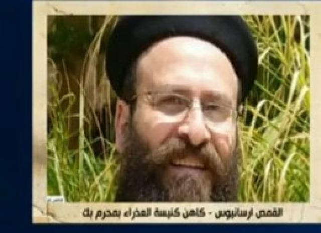 شاهد.. لحظة القبض على قاتل كاهن الإسكندرية