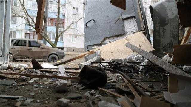 أوكرانيا تعلن سقوط قتلى وجرحى إثر قصف صاروخي روسي لمحطة قطارات