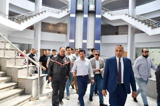 وزير الرياضة يتفقد فرع «نادي النادي» بشيراتون - صور