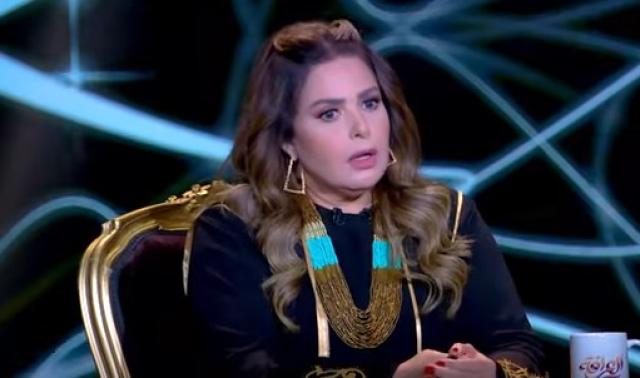 صابرين عن اعتزالها الفن بعد «أم كلثوم»: مشاكل زوجية حطمتني «فيديو»