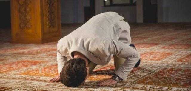 12 كلمة لو رددتها عقب الصلاة غفر الله لك ذنوبك