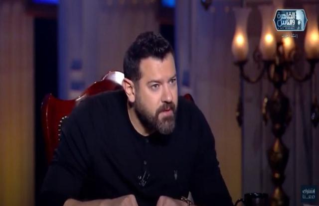 عمرو يوسف مدافعا عن منى زكي: «اسمها هيتكتب في التاريخ»