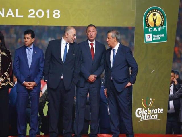 محمود الخطيب رئيس النادي الأهلي