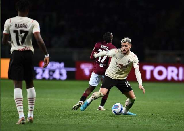 ميلان وتورينو