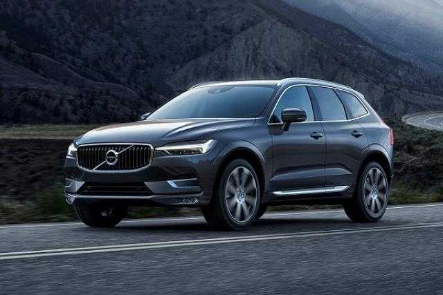سعر ومواصفات سيارة فولفو XC60 موديل 2022 في مصر