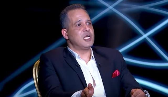 إنت كداب.. مصطفى درويش يكشف سر هجوم أشرف زكي عليه «فيديو»