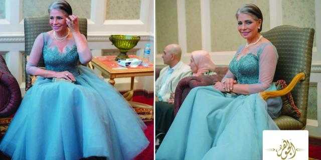 سوسن بدر تُفجر مفاجأة عن صورة «فستان سندريلا» - فيديو