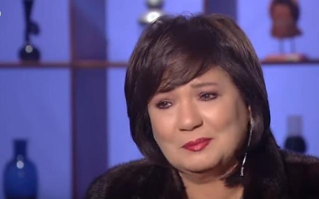 عايدة رياض تنهار باكية: ربنا عوضني بيها تجربة الأمومة «فيديو»