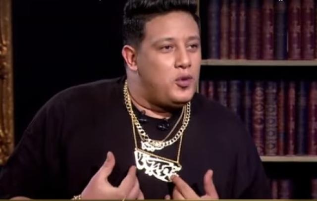 بيكا: «شخص قال لي طول ما أنت في النقابة مش هتمسك مايك» - فيديو