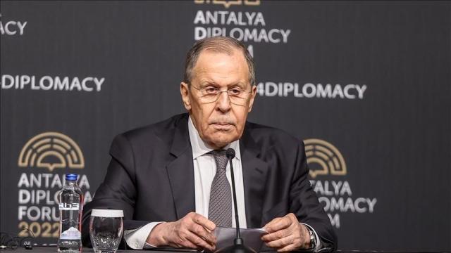  وزير الخارجية الروسي