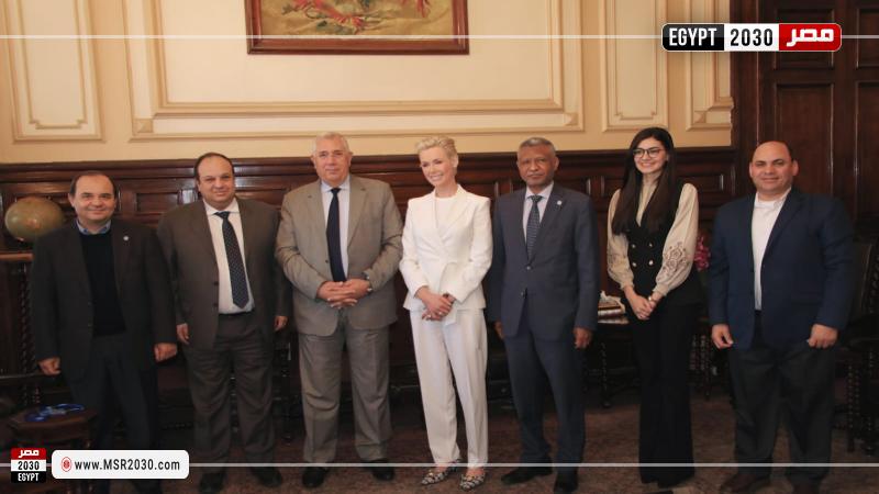 وزير الزراعة والمدير التنفيذي لمؤسسة الغذاء النرويجية
