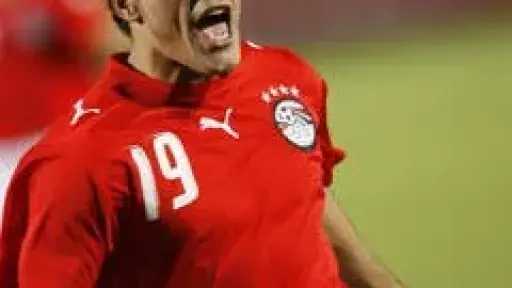 عمرو زكي يكشف مفاجآت: أبو تريكة سبب فشل انتقالي إلى الأهلي