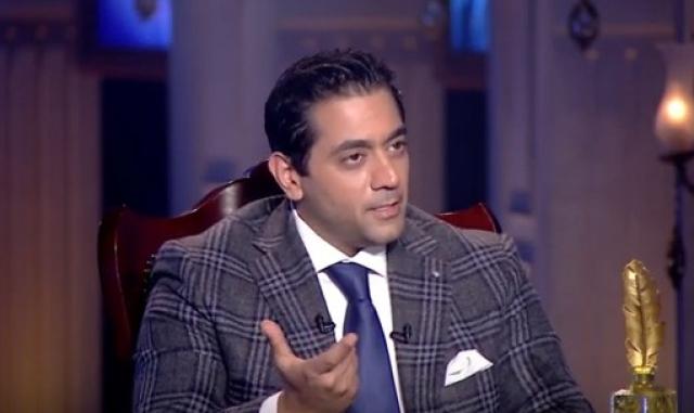 نفخوني ..فلوكس هؤلاء وراء الهجوم عليا بعد  فيلم الممر  «فيديو»