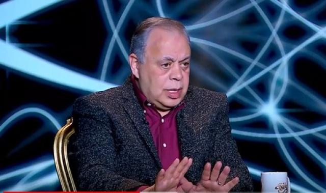 أشرف زكي: أقول لزملائي اللى مش لاقيين ياكلوا إيه؟ «فيديو»