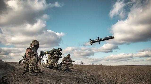 أوكرانيا: بوتين يحتفل بعيد الفصح بإطلاق الصورايخ علينا