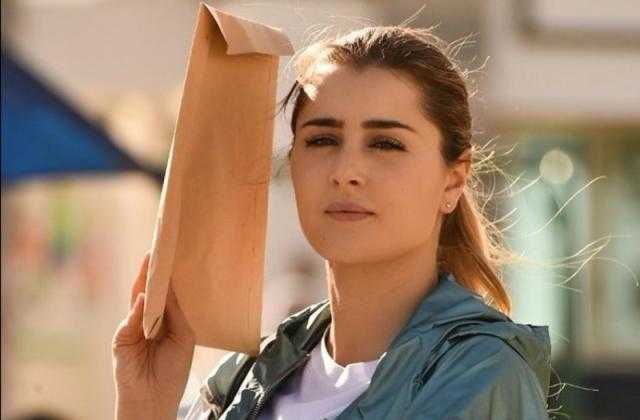 مسلسل ملف سري.. عائشة بن أحمد تشوق جمهورها لحلقة جديدة