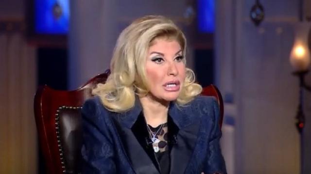 هالة سرحان: محمد رمضان موهوب.. وبيدخل البيوت بأدواره «فيديو»