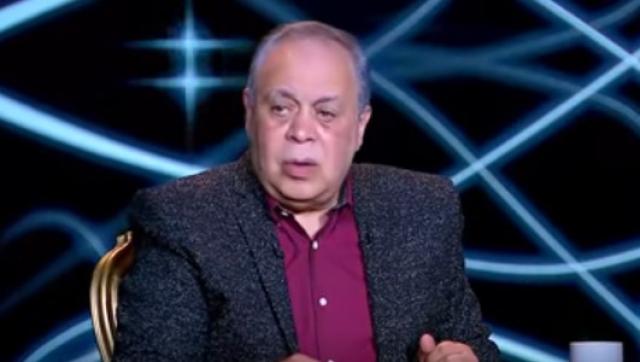 أشرف زكي: «زميلي كان عايز يسجني.. ومش مسامحه ليوم الدين».. فيديو