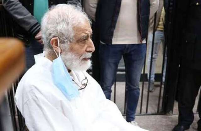 محمود عزت 