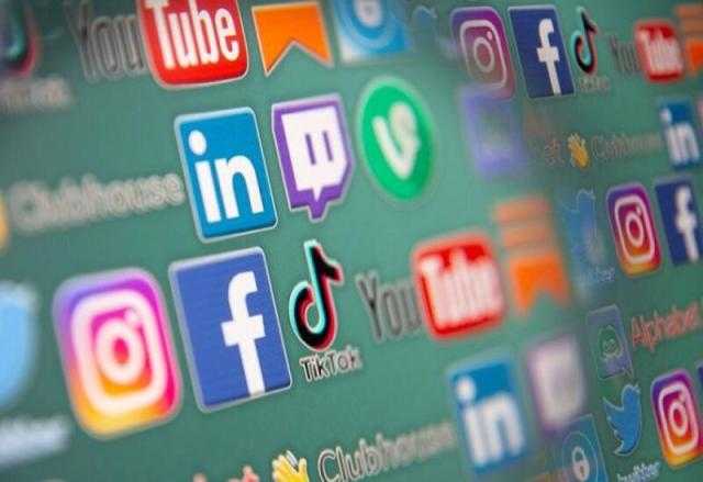 ”فيسبوك” تخسر الرهان في عالم البودكاست.. تفاصيل