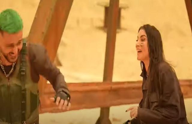 «يخربيتك أنت مبتحرمش».. درة تضرب رامز جلال بعد اكتشاف المقلب فيديو