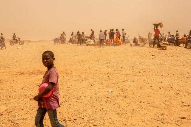 جوع وفقر وانهيار.. ماذا حدث في غرب إفريقيا بسبب أزمة أوكرانيا؟