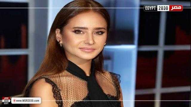 مسلسل فاتن أمل حربي الحلقة 16.. امرأة مجهولة تهدد نيللي كريم