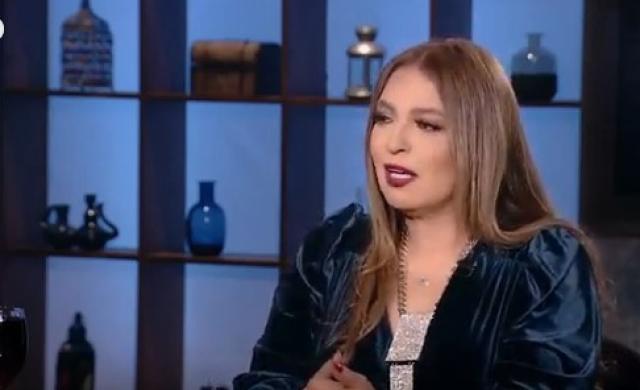 نهلة سلامة : دينا ظلمتني و محمود حميدة عملي مشاكل .. فيديو