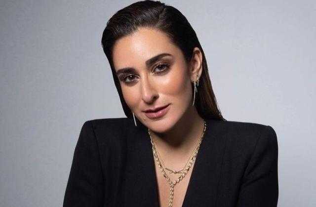 شاهد .. أمينة خليل تبهر جمهورها في أحدث جلسة تصوير