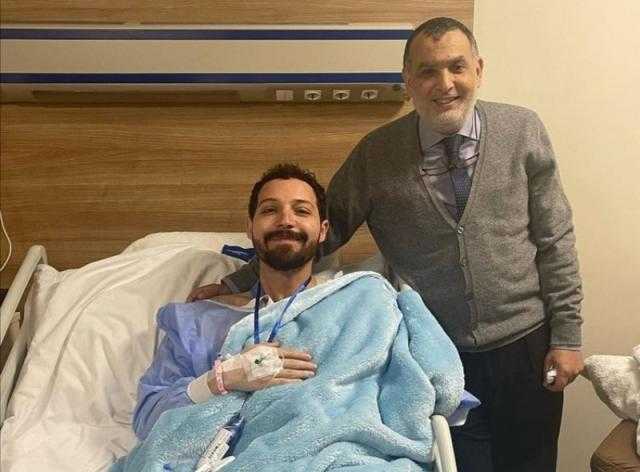 محمود حجازي يكشف تطورات حالته الصحية بعد خضوعه لعملية جراحية