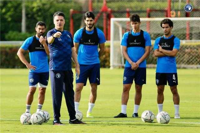 بيراميدز يواجه شبح الخروج من الكونفيدرالية.. وإيهاب جلال يتمسك بـ الفرصة الأخيرة